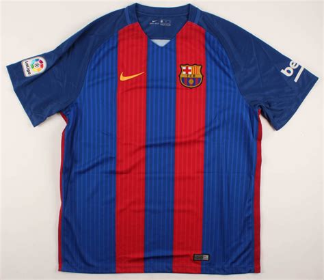 Lionel Messi Signed Fc Barcelona Jersey Inscribed Leo Beckett Pristine Auction