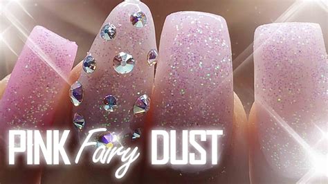 Baby Pink glitter nails with swarvoski bling - YouTube Etusormen omakynsi repsotti geelin alla niin ilkeän näköisesti että sen jouduin kanssa lyhentämään ja laittamaan pituuden uudestaan.