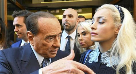 Chi è Marta Fascina Vedova Di Berlusconi E “deputata Fantasma”