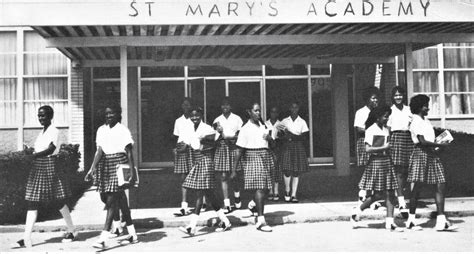 Students Going Home From St Marys Academy In New Orleans Flickr