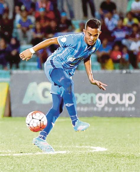 Mohd faiz subri goal fifa puskas award 2016 winner. Faiz Subri Is In The Final 3 For A FIFA Award. Now He ...