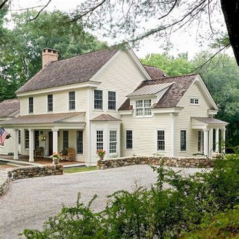 32 Stunning Colonial Farmhouse Exterior Design Ideas Farmhouse Design