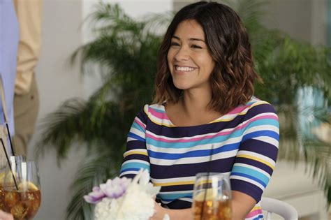 Gina Rodriguez La Star De Jane The Virgin Annonce Sans Le Vou