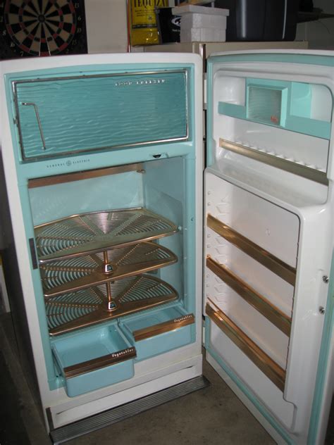 1956 GE Model LM 11N Refrigerator Antique Appraisal InstAppraisal