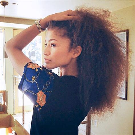 The Unofficial Zendaya Style Timeline Natural Hair Styles Curly Hair
