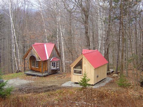 Find new england summer rentals or winter getaways, rustic cabins, luxury log cabin rentals, cabin camping sites that allow pets, rural cabin rent options, and so much more. Relaxshacks.com: Tiny House n' Shed Compound In New ...