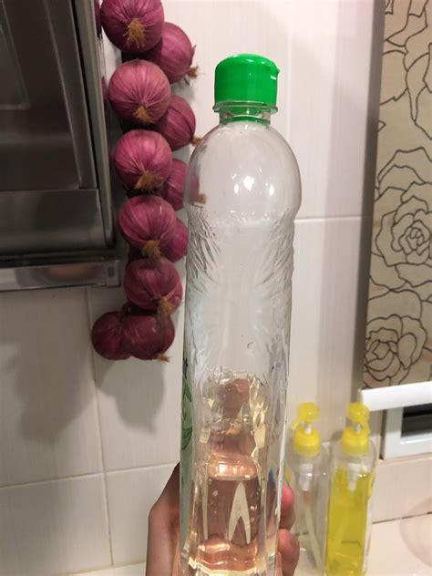Alahan pada sabun pencuci pinggan akan jadi sekiranya kita kalau lama mencuci tu rasa tangan rasa macam nak kena pakai sarung tangan sebab nak basuh banyak sangat pinggan mangkuk. Tempat Letak Sabun Basuh Pinggan - Deco Desain Rumah
