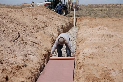 Wenn die letzte fliese im neuen bad sorgfältig verlegt wurde, wähnt sich der geneigte heimwerker bereits auf der zielgeraden. Drainage mit Vlies verlegen » Wann ist das ratsam?