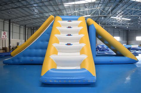 2019 New Inflatable Commercial Water Splash Park Floating Water