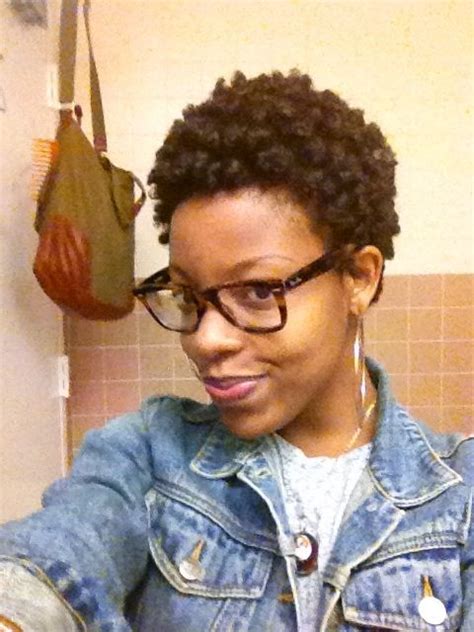 Place the end of your hair 2 inches from the bottom of the flexi rod and smooth it around the rod completely. Pin by Nisla Alexa on Natural hair | Natural hair styles ...