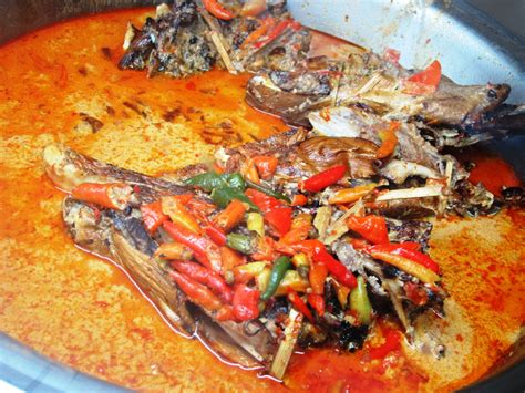 Hidangan ikan lele asam pedas adalah salah satu sajian yang lezat. Cara Membuat Mangut Lele Yang Sederhana Dan Lezat