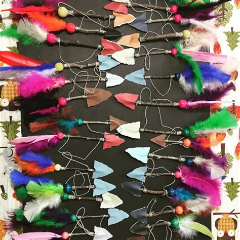 25 Fabulous Feather Projects That You Dont Want To Miss Hometalk