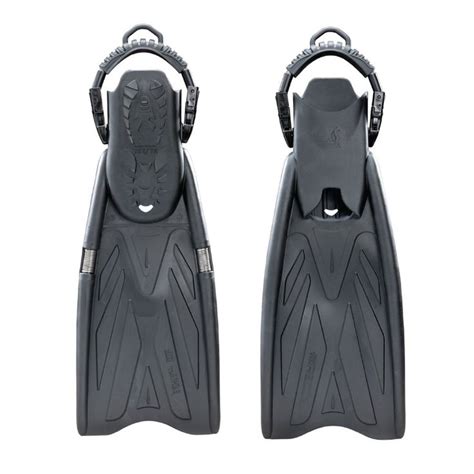 Xs Scuba Recoil Dive Fins With Stainless Spring Straps And Side Ribs