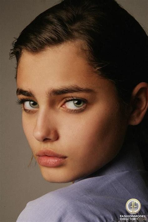 Photo Of Model Taylor Hill Id 400580 Models The Fmd Face