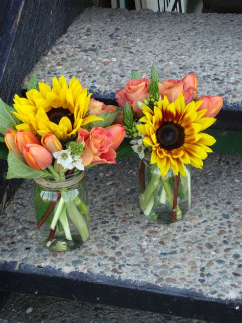 While color will play a major role in the 2021 wedding flower trends, couples are also going back to the basics for their bouquets, centerpieces, and other. Thanksgiving | Camelback Flowershop Blog | Sunflower ...