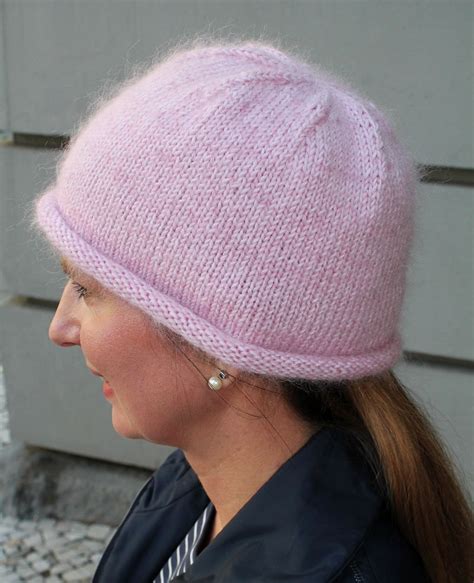 Aktuelle mode für jeden anlass. schoenstricken.de | Die Mütze mit dem Stern stricken