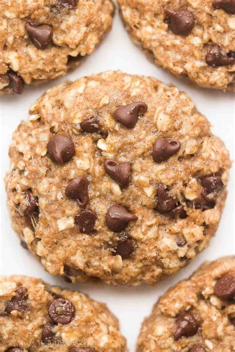 I love all things chocolate chips and bars and put together a list of my top 50 cookie recipes just for you! Healthy Chocolate Chip Banana Oatmeal Breakfast Cookies ...