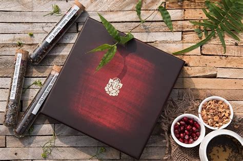 Double flip large gift box with watercolor wings, video tutorial. Wood Maroon Tearaja Tea Treasure Gift Box, Capacity: 15 ...
