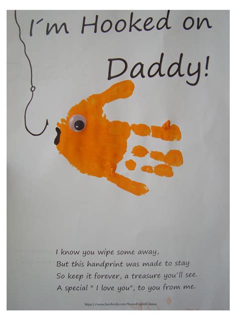I´m Hooked On Daddy Diy Fathers Day Crafts Dad Crafts Handprint