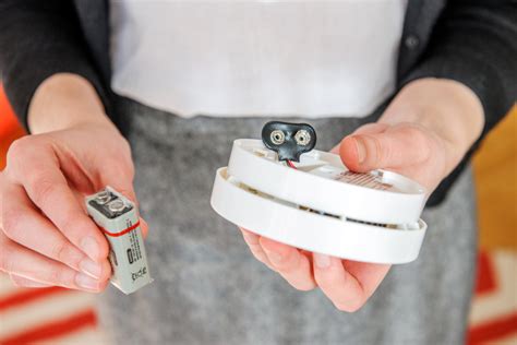 • many incorporate strobe lights as a means of alerting the hearing impaired. State provides smoke alarms designed for hearing-impaired ...
