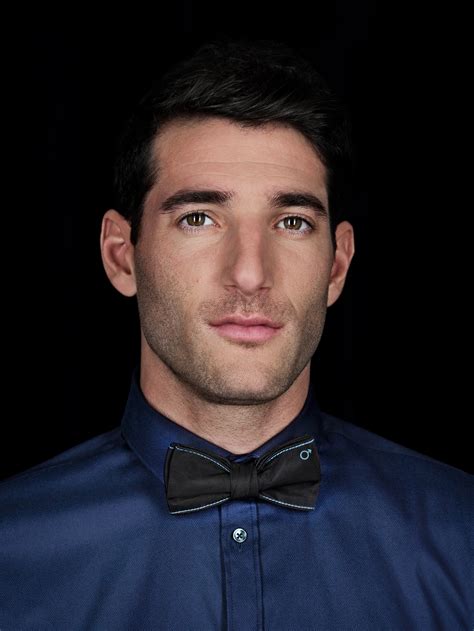 Jugador de fútbol profesional, flamante incorporación del club atlético san lorenzo de almagro. Noeudvembre comme dans noeud papillon! - Châtelaine