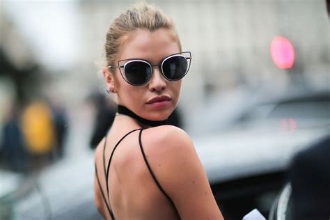 Stella Maxwell Everything You Need To Know About The Victorias Secret