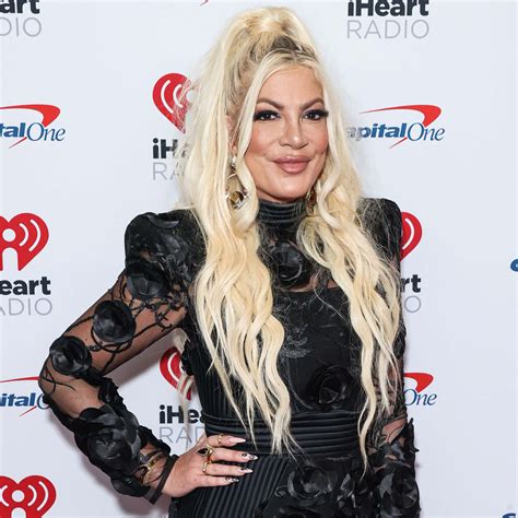 tori spelling shares photo of daughter stella 14 in the hospital i know all news