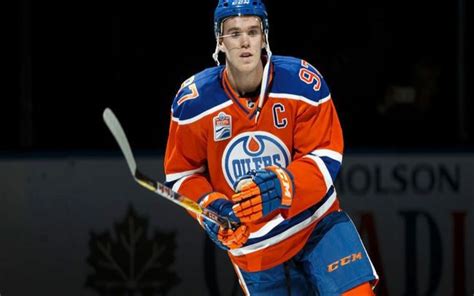 Or maybe he intends to be a doctor after. Download Connor Mcdavid 4K 8K HD Display Pictures ...