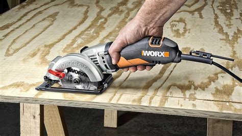Best Compact And Mini Circular Saws For 2022 Reviews And Buying Guide