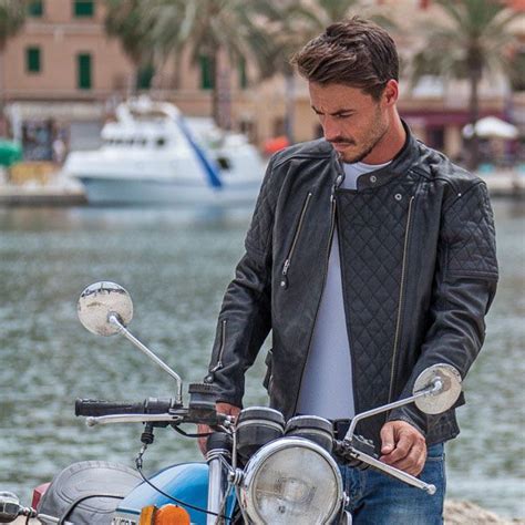 A roland sands jacket will bring back that old vintage patina feel, while simultaneously falling in line with the young cafe racer movement. Roland Sands Clash jacket in black | Roland sands, Jackets ...