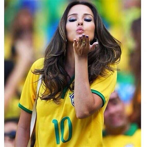 hot football fans football girls soccer fans female