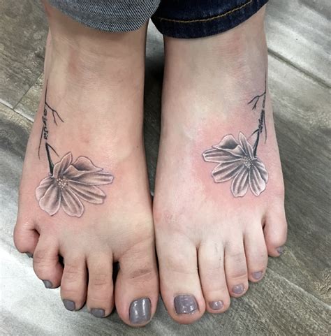 The tatoo artist is antony bate and it was done at minerva lodge tattoo club (mltc) in chester. Guest Artists - Westbury