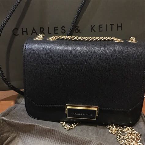 Customers who shop online with charles & keith will be able to get online exclusives which includes latest launches as well as shoes, bags, and accessories that are not available in their retail. Charles And Keith Handbags Malaysia | Handbag Reviews 2018