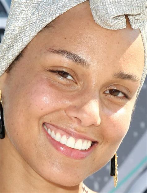 Alicia Keys Skincare Routine The Exact Products She Uses The