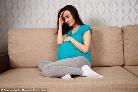 Girls Battle Depression If Their Mothers Were Stressed When Pregnant