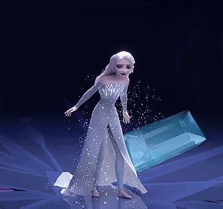 In frozen 2, she must hope they are enough. Frozensnetwork: Let it Go & Show Yourself - #2 #disney # ...