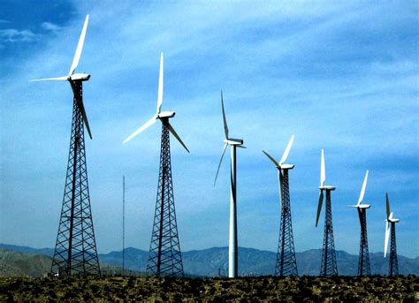 Wind Energy, Southern California | Hundreds of wind ...