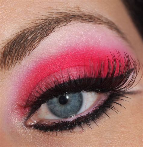 Pei Makeup Artist Pink Eye Makeup
