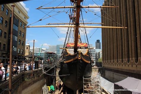 The Golden Hinde Le Célèbre Galion Du Corsaire Sir Francis Drake