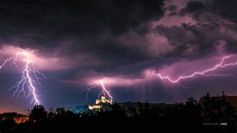 Epic Lightning Storm Trenčín Slovakia Dest Youtube