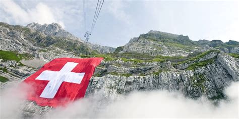 Seit mehr als 127 jahren engagiert sich pelichet täglich für seine. Schweizer Nationalfeiertag: Ein einzig Volk von Brüdern ...