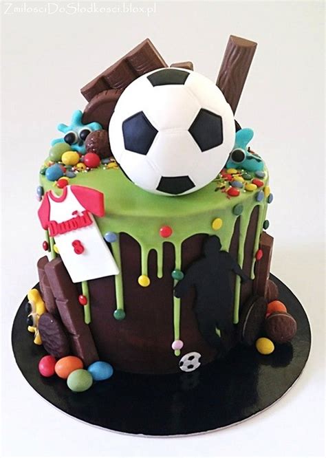 See more of football cakes on facebook. Football drip cake :) Ball, t-shirt | Football birthday cake, Soccer birthday cakes, Drip cakes