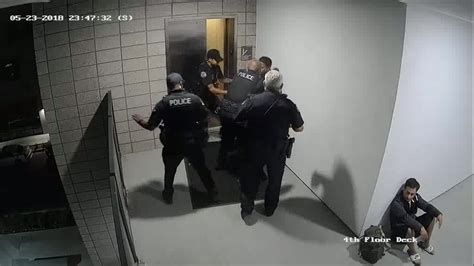 Video 4 Cops On Leave After Punching Suspect