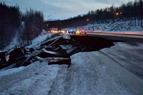Alaska's great escape from the largest us earthquake in fifty years: DVIDS - Images - Alaska earthquake damage 11/30/2018 ...