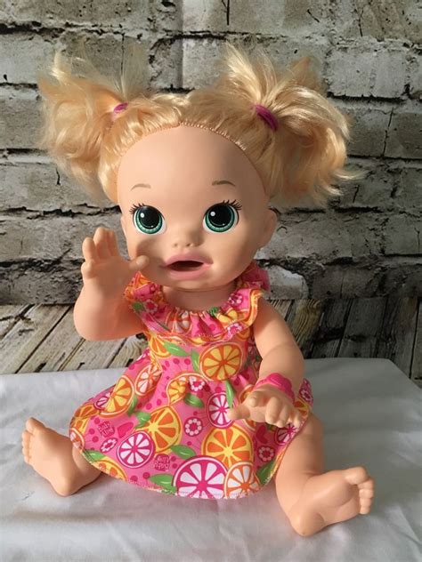 Baby Alive Hasbro 2014 Snackin Sarah Soft Face Doll Tested Working