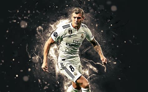 Toni Kroos German Footballers Neon Lights Real Madrid Real Madrid