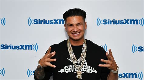 Pauly D Of Jersey Shore Posted A Selfie Without Hair Gel And Fans Are