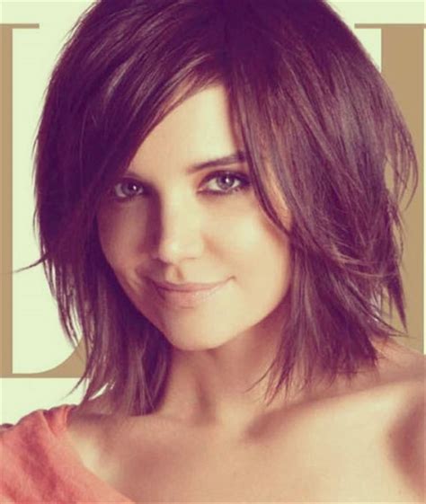 Love This Straight At The Ends Short Hair Style Hairstyles For Round Faces Short Hairstyles