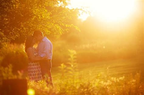 40 Most Romantic Couple Photography Examples Popular Photography Romantic Couple Photography