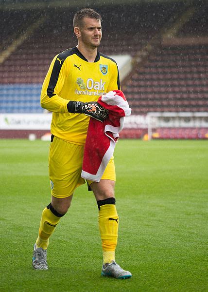 He was one of their more impressive performers following … Tom Heaton - Wikipedia